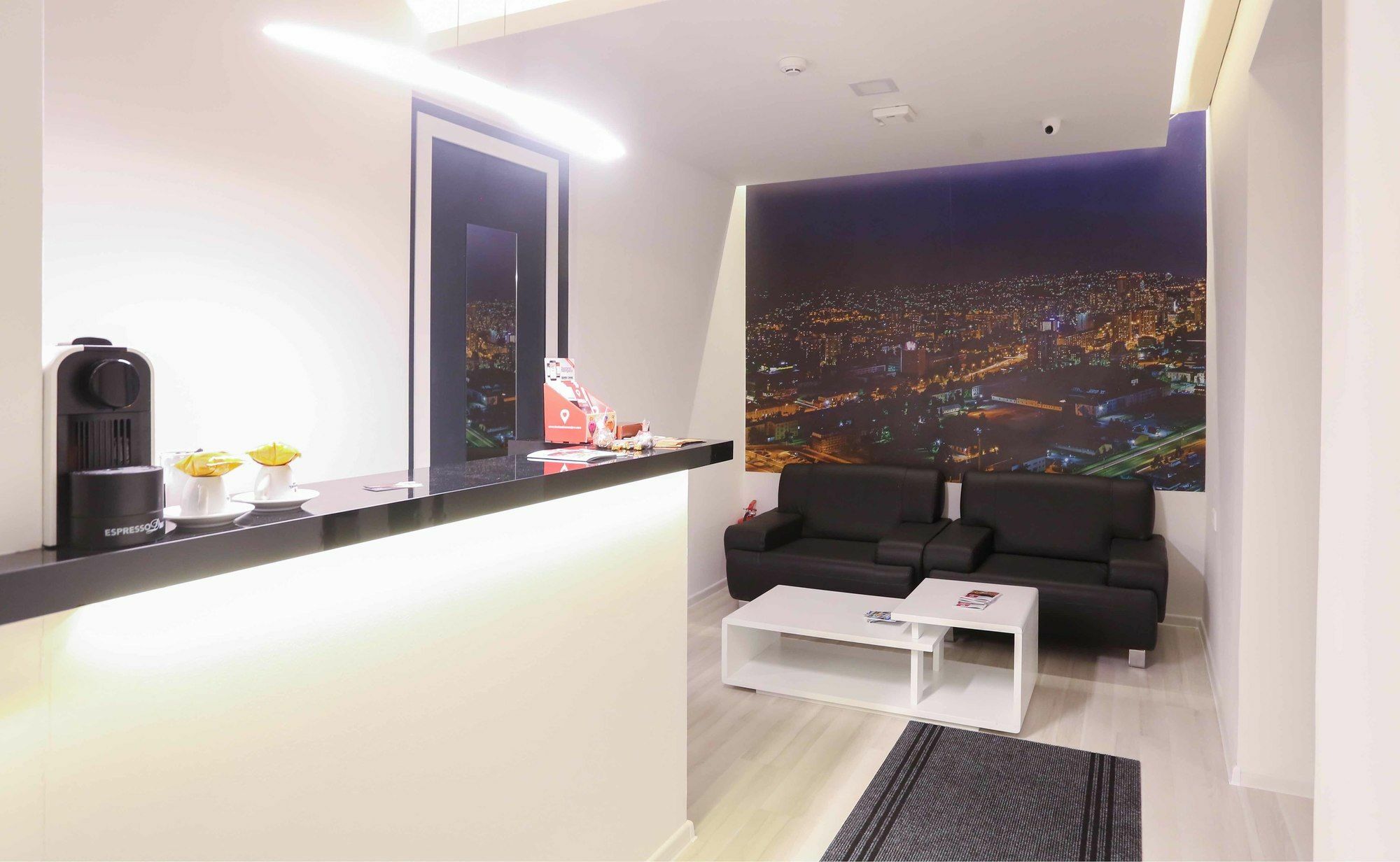Urban Apartments Strossa Сараево Екстериор снимка